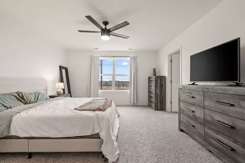 Bedroom - 10550 Azalea Dr, Crown Point, IN 46307 photo 1 of 4