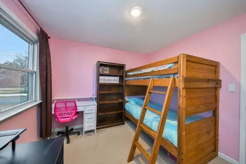 Bedroom - 7604 Eleanor Pl, Willowbrook, IL 60527 photo 2 of 3