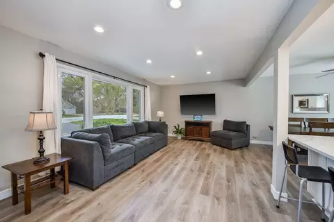 Living - 7604 Eleanor Pl, Willowbrook, IL 60527 photo 1 of 1