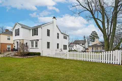 701 N Kensington Ave, La Grange Park, IL 60526