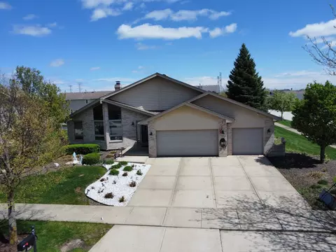 19839 Silverside Dr, Tinley Park, IL 60487