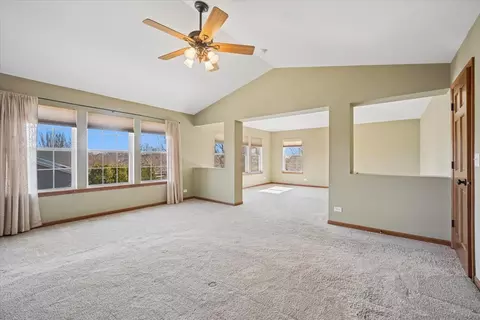 Living - 3004 Crossfire Trl, Elgin, IL 60124 photo 5 of 5
