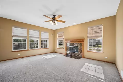 Living - 3004 Crossfire Trl, Elgin, IL 60124 photo 1 of 5