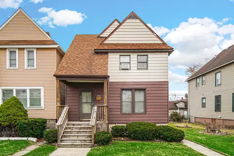 12815 Lincoln St, Blue Island, IL 60406