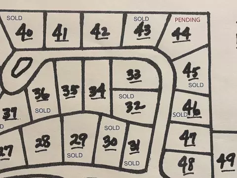 4469 E 2979th Rd, Newark, IL 60541