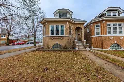 6258 W Patterson Ave, Chicago, IL 60634