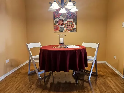 Dining - 230 Windsor Ln #A, Willowbrook, IL 60527 photo 1 of 1