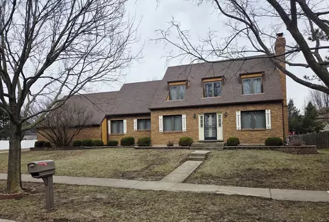 614 Feather Sound Dr, Bolingbrook, IL 60440
