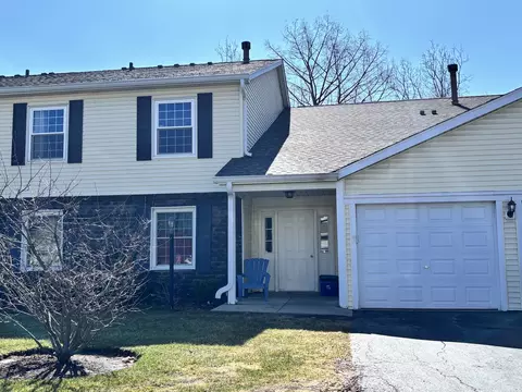 615 Mallard Ct #C2, Bartlett, IL 60103