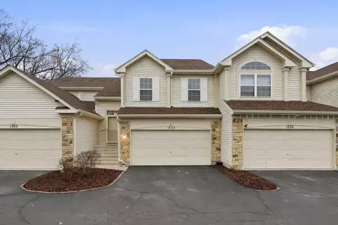 1824 Maplewood Ct, Grayslake, IL 60030