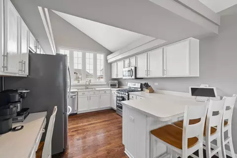Kitchen - 2401 Red Oak Ct, Plainfield, IL 60586 photo 1 of 3