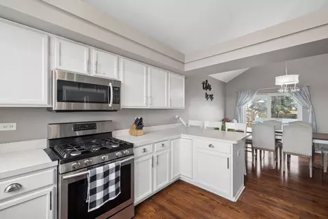 Kitchen - 2401 Red Oak Ct, Plainfield, IL 60586 photo 3 of 3
