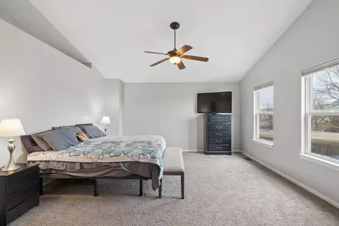 Bedroom - 2401 Red Oak Ct, Plainfield, IL 60586 photo 2 of 5