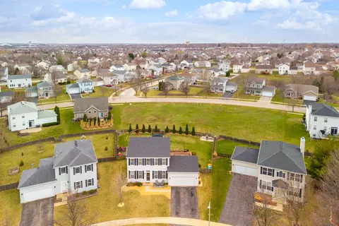 View/Area - 1859 Sedgegrass Trl, Aurora, IL 60504 photo 6 of 6