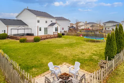 Exterior - 1859 Sedgegrass Trl, Aurora, IL 60504 photo 5 of 7