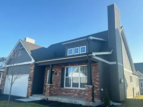 2048 Waters Edge Dr, Minooka, IL 60447