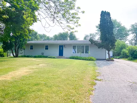 4720 Lincliff Dr, Rockford, IL 61109