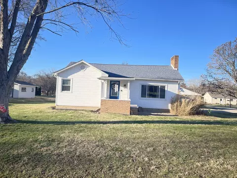 401 Lakeview Ave, Danville, IL 61832