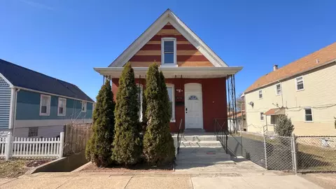 10710 S Green Bay Ave, Chicago, IL 60617