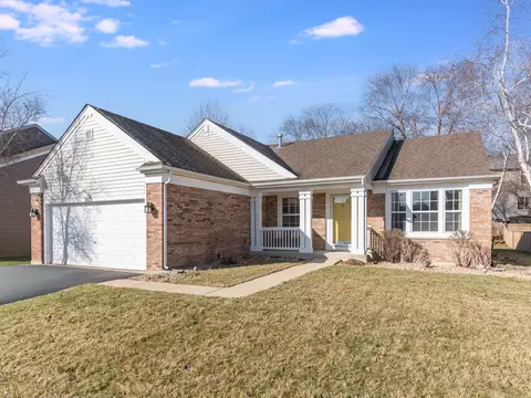 2013 Lyndhurst Ln, Aurora, IL 60503