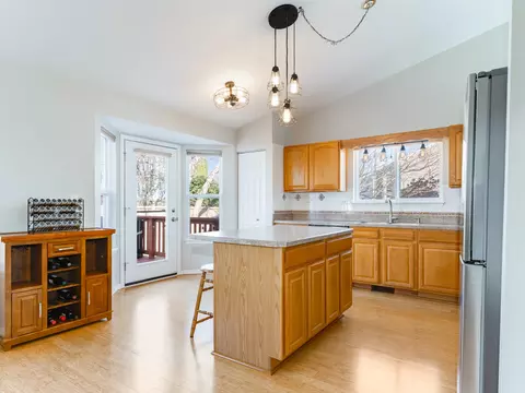 2013 Lyndhurst Ln, Aurora, IL 60503 photo 7