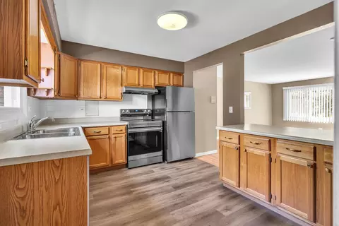 Kitchen - 7952 Madison St #2E, River Forest, IL 60305 photo 4 of 4