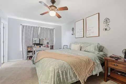 Bedroom - 1919 Spring Ridge Dr, Plainfield, IL 60586 photo 2 of 6
