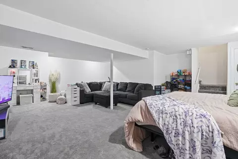 Bedroom - 1919 Spring Ridge Dr, Plainfield, IL 60586 photo 5 of 6