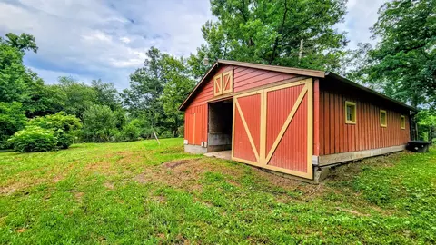 Other - 20798 White Oaks Rd, Morrison, IL 61270 photo 4 of 11