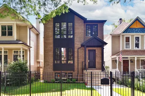 4841 N Hermitage Ave, Chicago, IL 60640