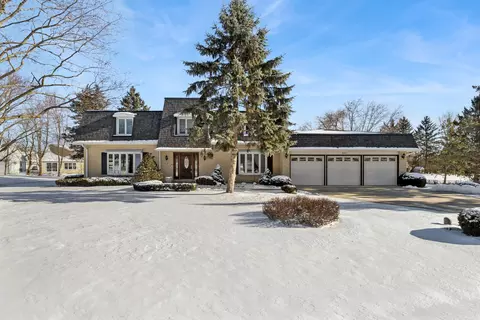 504 Rue Chamonix, Deer Park, IL 60010
