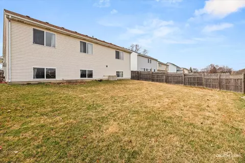 Exterior - 2302 Red Hawk Dr, Plainfield, IL 60586 photo 3 of 3