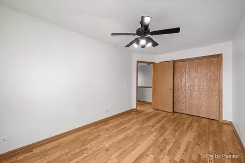 Bedroom - 2466 Amber Ln, Elgin, IL 60123 photo 2 of 4