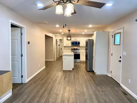 Other - 721 N 17th St, Herrin, IL 62948 photo 3 of 9