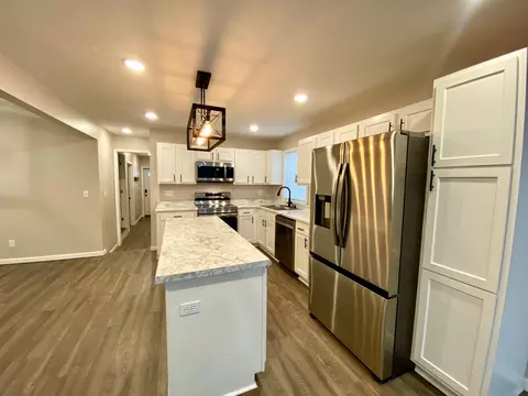 Kitchen - 721 N 17th St, Herrin, IL 62948 photo 2 of 5