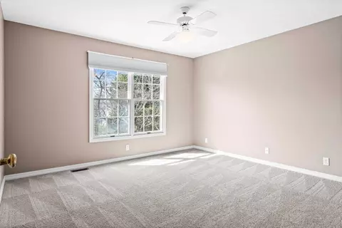Bedroom - 7 Red Stone Ct, Bloomington, IL 61704 photo 4 of 7