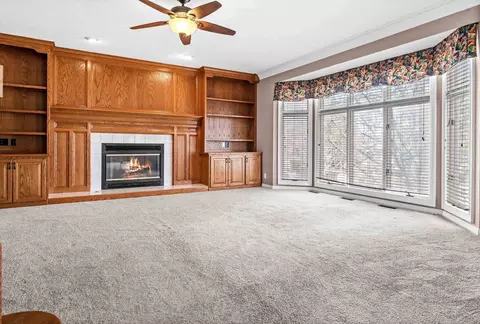 Living - 7 Red Stone Ct, Bloomington, IL 61704 photo 1 of 12