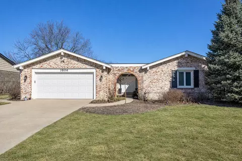 3806 Michael Ln, Glenview, IL 60026