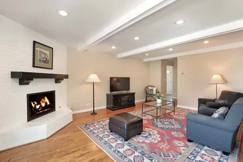 3806 Michael Ln, Glenview, IL 60026 photo 8