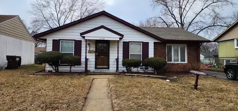 22148 E Churchill Dr, Richton Park, IL 60471