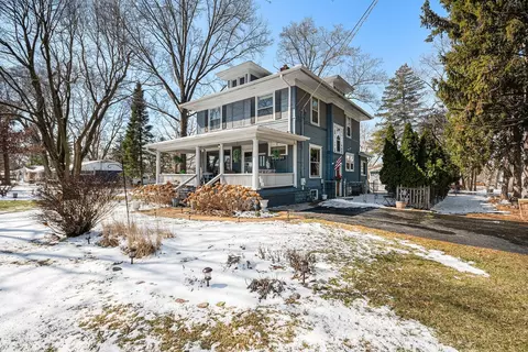 1001 S Main St, Yorkville, IL 60560