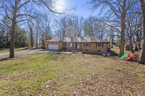 107 Kiowa Ct, Loda, IL 60948