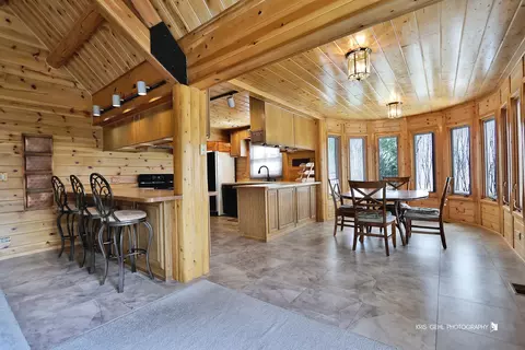 Dining - 28496 High View Rd, Mchenry, IL 60051 photo 1 of 1