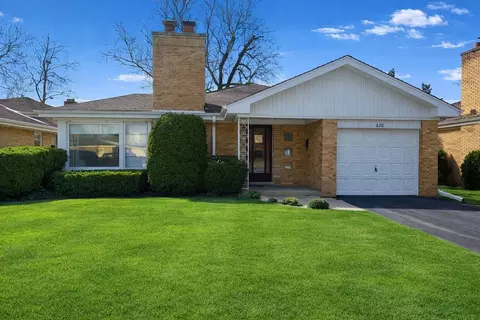 820 N Delphia Ave, Park Ridge, IL 60068