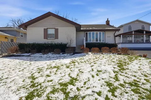 5127 155th St, Oak Forest, IL 60452