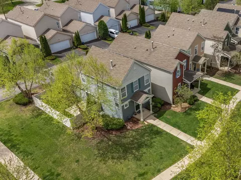 View/Area - 3596 Hyde Park Ct, Elgin, IL 60124 photo 1 of 5