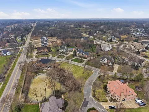 9045 Turnberry Dr, Burr Ridge, IL 60527 photo 14