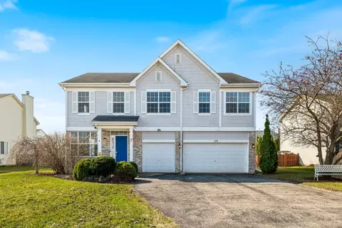 579 W Caldwell Dr, Round Lake, IL 60073