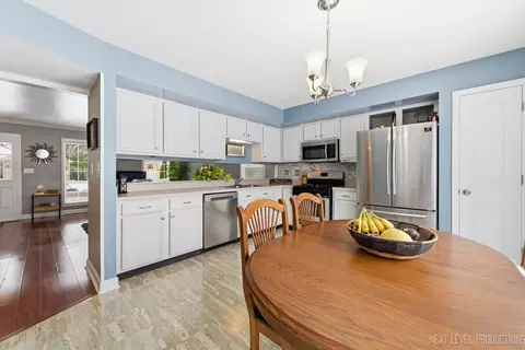 Kitchen - 2487 Fox Dr, Aurora, IL 60506 photo 2 of 3