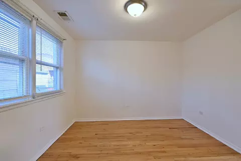 Bedroom - 308 S Artesian Ave, Chicago, IL 60612 photo 1 of 8